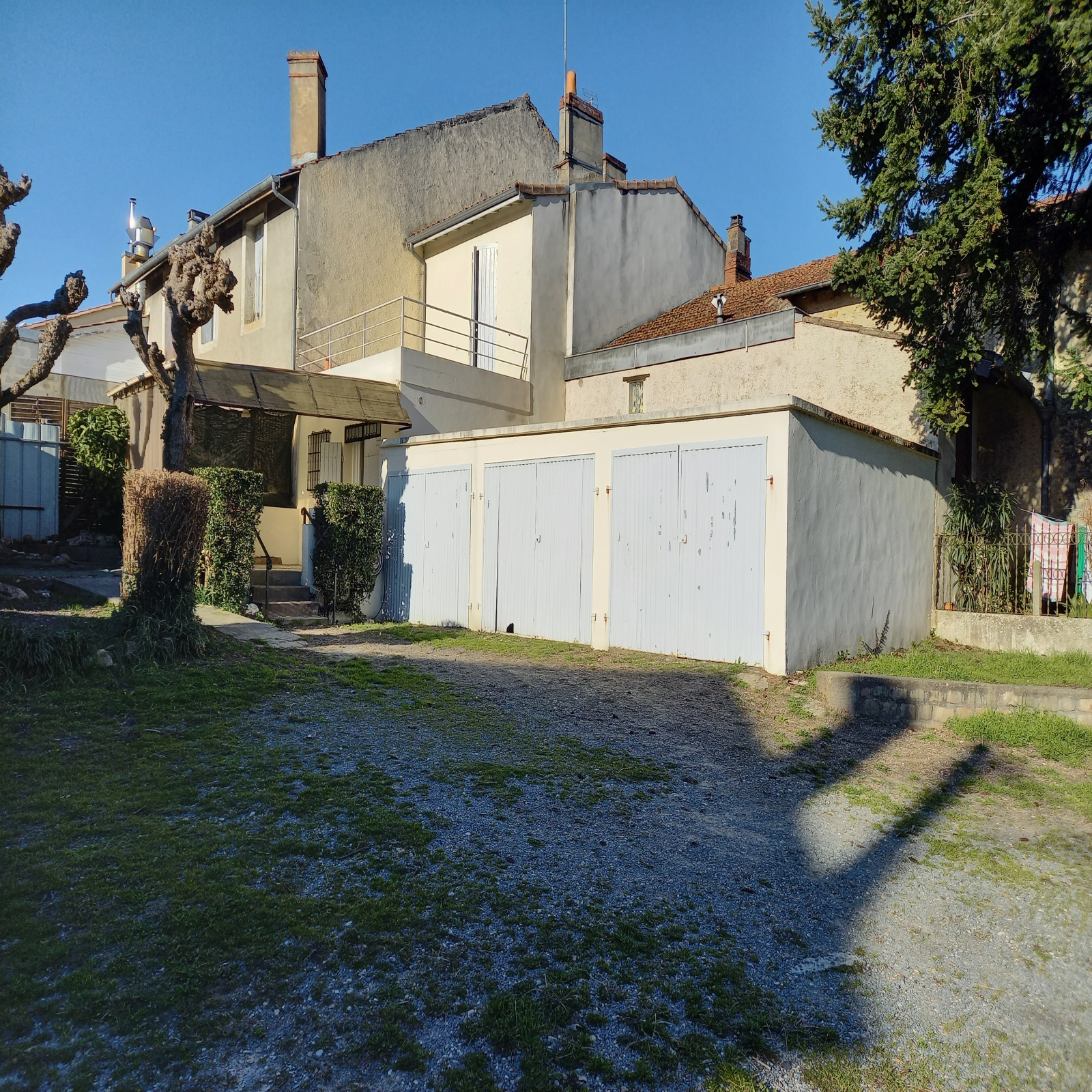 location Langon à côté de la gare, Maison de ville type 4 sur niveaux ...